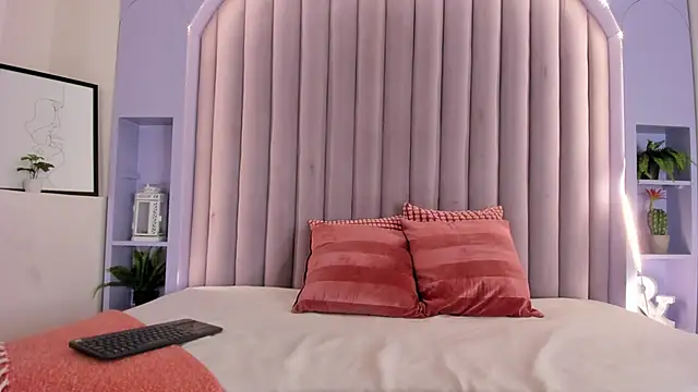 JaylaScott   online show from March 20, 2026, 11:44 am