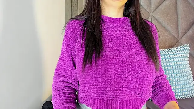 JaylaScott   online show from February 16, 2026, 11:42 am