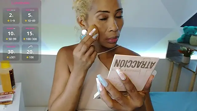 NatashaDormat online show from September 18, 2025, 2:42 pm