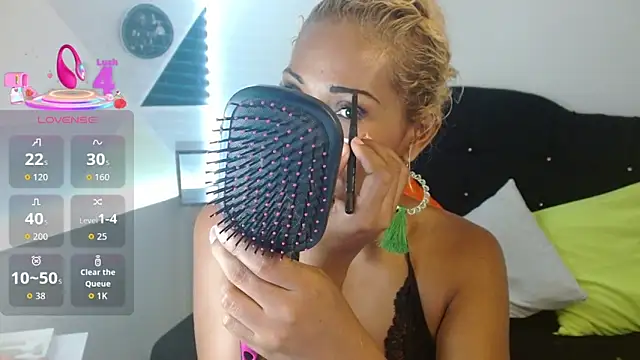 NatashaDormat online show from November 19, 2025, 12:38 pm