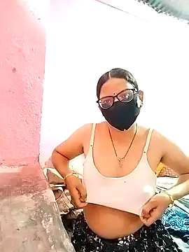 Snapshot of Hinalsharma chatting on January 29, 2025, 5:51 am Hinalsharma online show from January 29, 2025, 5:51 am