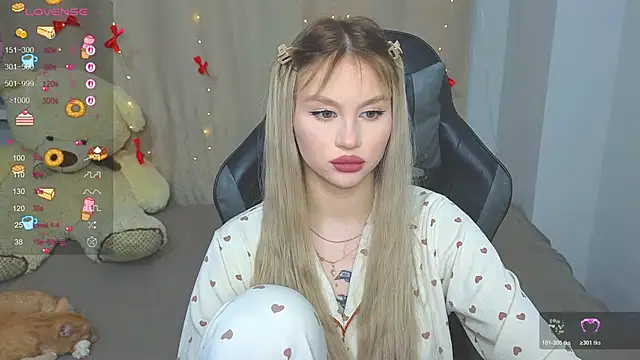 doll barbieee online show from November 21, 2025, 5:12 pm