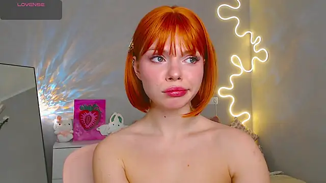 Red  Candy online show from February 27, 2025, 2:10 pm