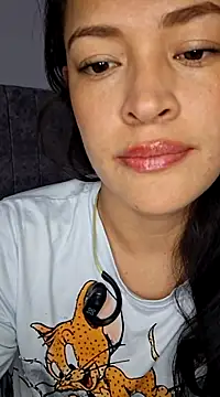 Snapshot of Sara_P10 chatting on March 15, 2025, 4:57 am Sara P10 online show from March 15, 2025, 4:57 am