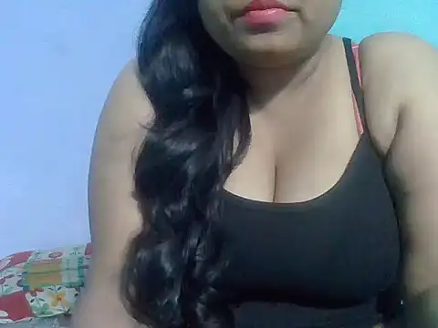 sexy wild girl9999 online show from March 13, 2025, 6:01 pm