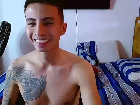 Snapshot of Velk_hot chatting on June 6, 2026, 1:16 pm Velk hot online show from June 6, 2026, 1:16 pm