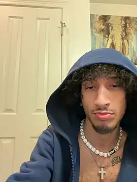Snapshot of ThePrince chatting on April 22, 2026, 8:32 am ThePrince online show from April 22, 2026, 8:32 am