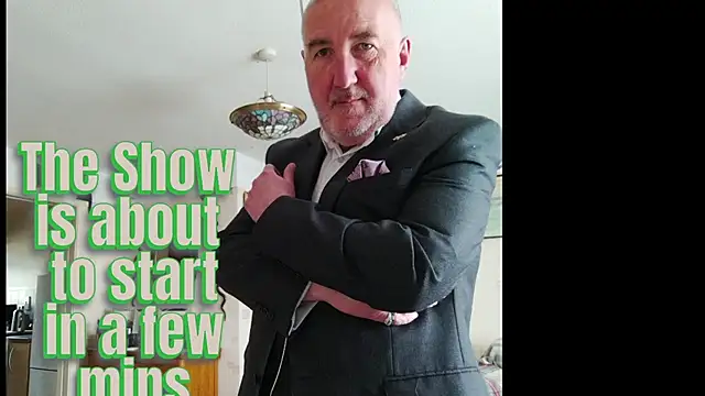 Adamdaddybear online show from July 9, 2026, 6:47 am