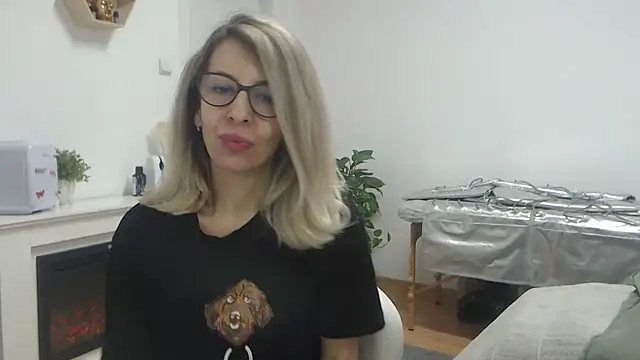 SukyGirl online show from February 15, 2025, 9:16 am