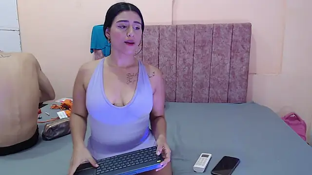 dirty couple22 online show from November 20, 2025, 1:45 pm