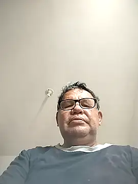 Snapshot of catatunboculion chatting on October 6, 2025, 12:39 pm catatunboculion online show from October 6, 2025, 12:39 pm