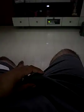 cryptoman1119 online show from October 13, 2025, 1:07 am