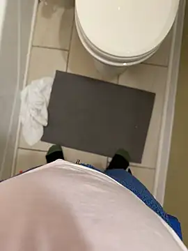 cryptoman1119 online show from January 16, 2025, 1:03 pm