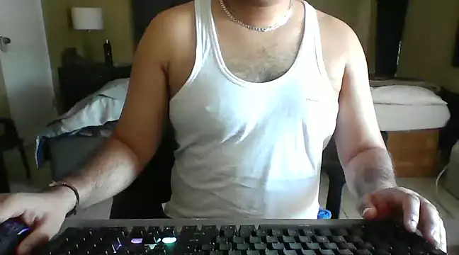 cryptoman1119 online show from January 27, 2025, 6:31 pm