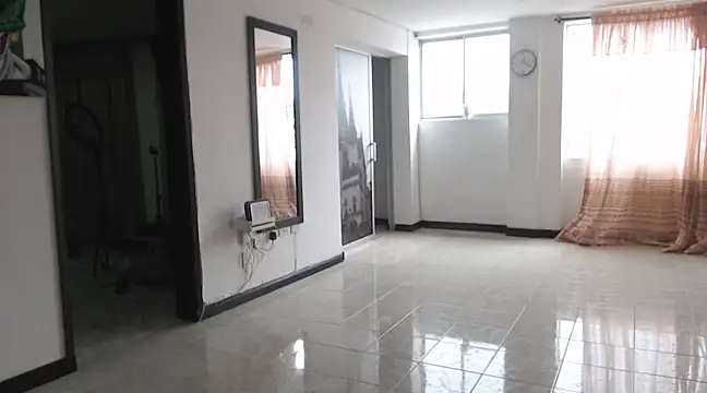 Snapshot of Miapeyton chatting on December 8, 2024, 5:22 pm Miapeyton online show from December 8, 2024, 5:22 pm