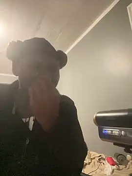 Festivitiesking1 online show from November 27, 2025, 2:01 am