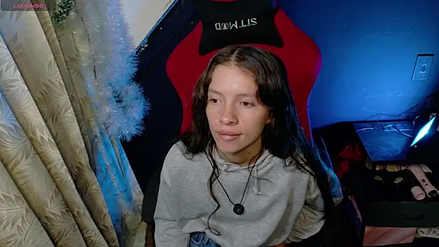 Snapshot of sweetdam12 chatting on February 16, 2026, 8:18 pm sweetdam12 online show from February 16, 2026, 8:18 pm