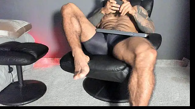 Brock hurn1 online show from November 6, 2025, 11:53 pm