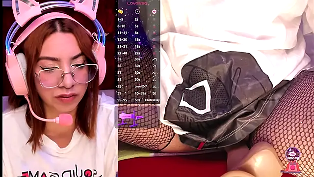 Snapshot of CamilaVegas_ chatting on September 27, 2025, 2:45 pm CamilaVegas online show from September 27, 2025, 2:45 pm