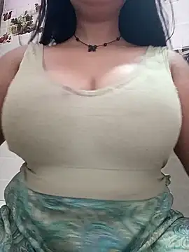 cute-mahek online show from April 1, 2026, 7:00 pm