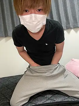 onimakura online show from March 12, 2026, 1:37 pm