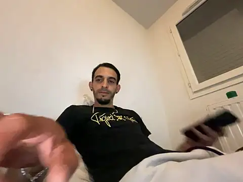 Rebeu313 online show from October 11, 2025, 7:04 pm