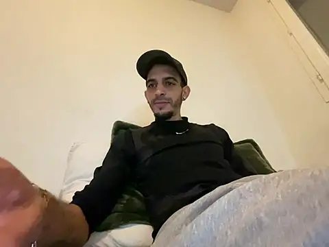 Rebeu313 online show from January 12, 2026, 6:47 pm