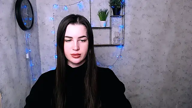 DivaKaily  online show from December 12, 2024, 5:42 am