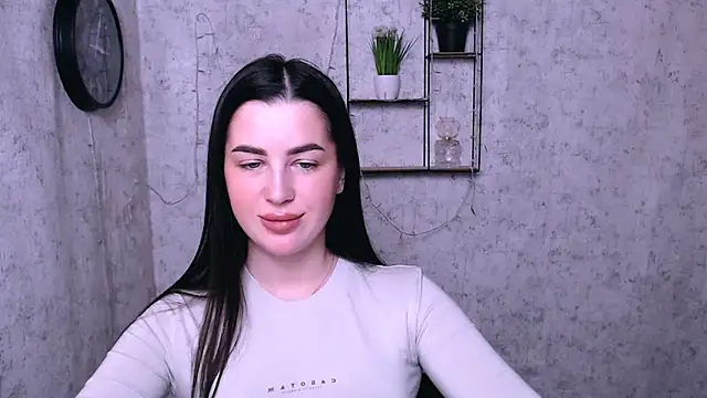 DivaKaily  online show from February 5, 2025, 6:13 am