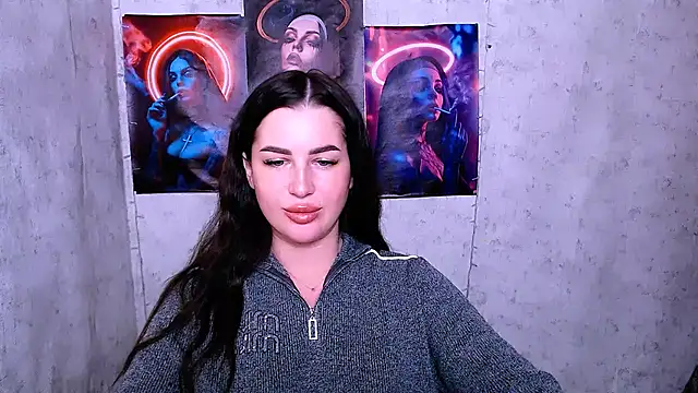 DivaKaily  online show from October 6, 2025, 10:10 pm