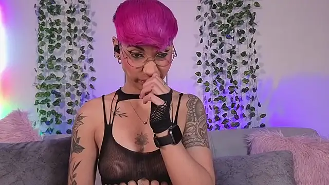 MiaMorgan  online show from March 13, 2026, 2:22 pm