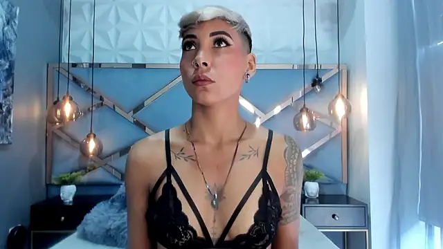 Snapshot of MiaMorgan_ chatting on March 3, 2025, 1:34 pm MiaMorgan online show from March 3, 2025, 1:34 pm