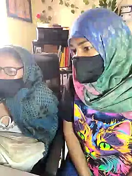 Snapshot of NAJWA-ARAB chatting on February 14, 2025, 5:25 pm NAJWA-ARAB online show from February 14, 2025, 5:25 pm