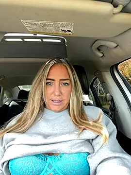 sunshinekisses online show from October 16, 2025, 5:21 pm