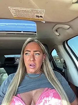 sunshinekisses online show from April 21, 2026, 3:40 pm