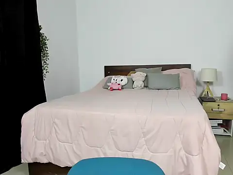 sally smiling online show from February 12, 2026, 11:32 am