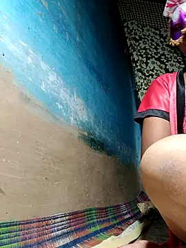 Snapshot of AparnaBoudi chatting on October 8, 2025, 6:08 pm AparnaBoudi online show from October 8, 2025, 6:08 pm