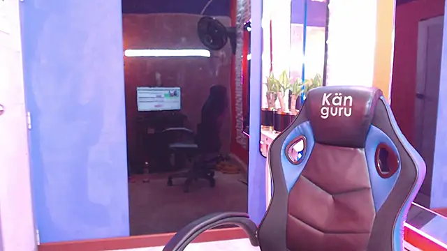 Perla prg online show from February 28, 2025, 3:26 pm