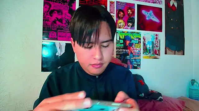 shinji-18 online show from February 21, 2025, 12:27 am