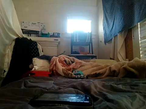 Snapshot of DevinToore chatting on November 30, 2025, 11:16 pm DevinToore online show from November 30, 2025, 11:16 pm