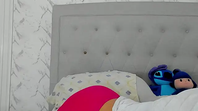 luigiferrara online show from October 6, 2025, 9:48 pm