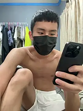 Benson18y online show from December 27, 2024, 3:04 pm