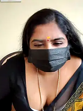 Snapshot of rani_deepa chatting on December 14, 2024, 9:51 am rani deepa online show from December 14, 2024, 9:51 am