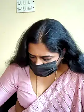 Snapshot of rani_deepa chatting on January 26, 2025, 10:55 am rani deepa online show from January 26, 2025, 10:55 am