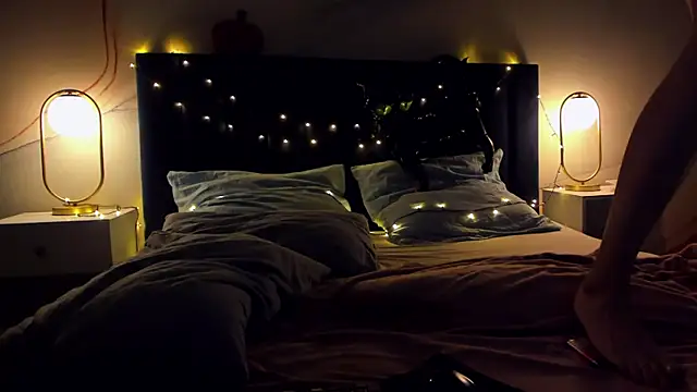 FillDammon online show from October 24, 2025, 3:05 am