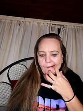 Kimmyb777 online show from May 20, 2026, 4:59 pm