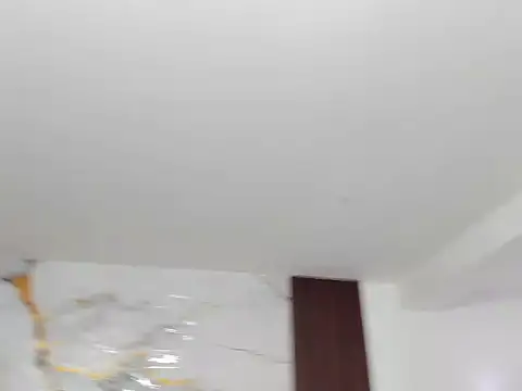 cristalwalker   online show from April 18, 2026, 10:28 am