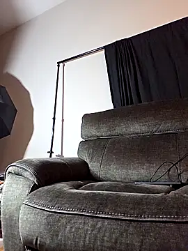 FragrantWind5 online show from November 1, 2025, 2:18 am