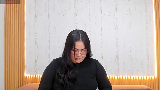 Snapshot of victoriajk chatting on February 9, 2026, 12:36 pm victoriajk online show from February 9, 2026, 12:36 pm