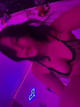 jbabyzszs online show from March 3, 2025, 4:43 am